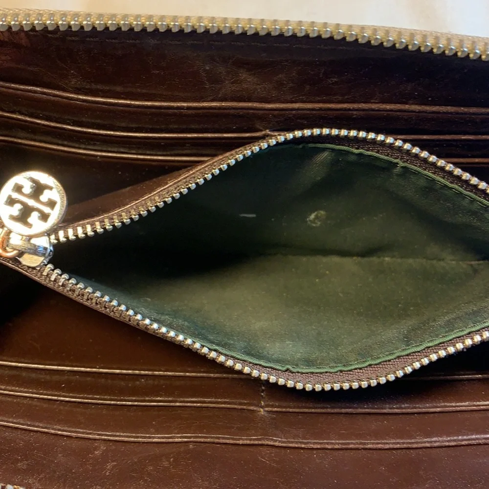 Tory Burch leather large wallet